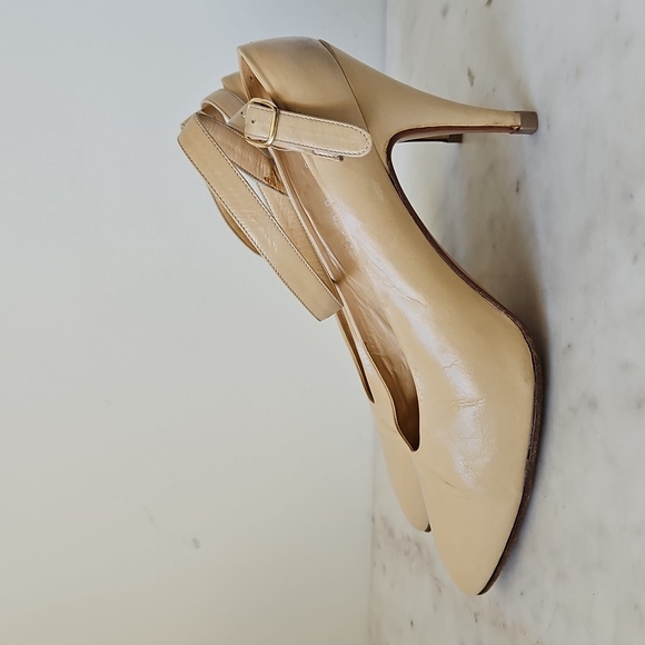 ROGER VIVIER: rare vintage silky soft leather ankle strap heels - Picture 3 of 9